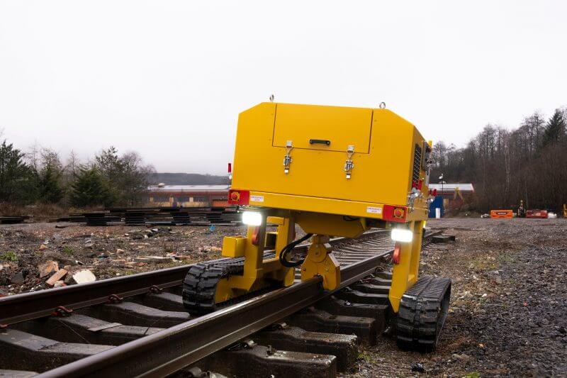 Rail Transposing Machine side profile